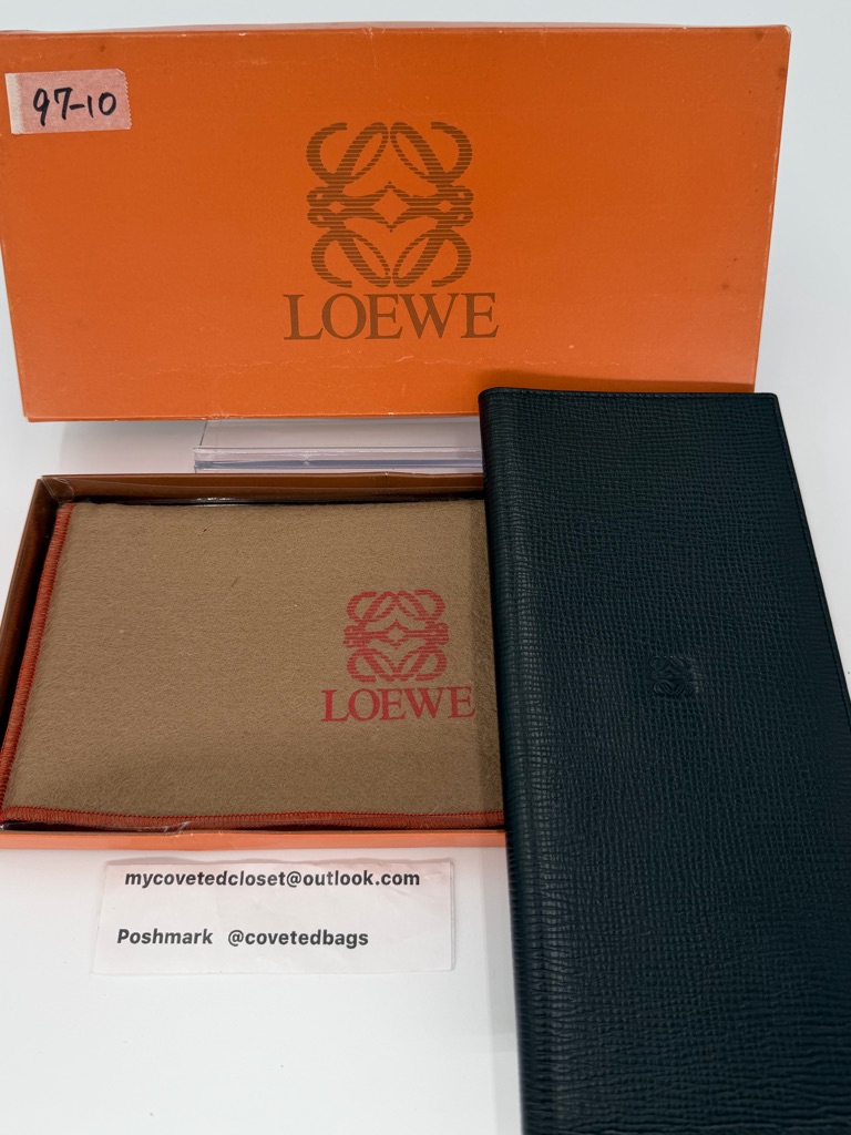 Loewe Anagram Textured Leather Men’s Long Wallet Excellent Condition!